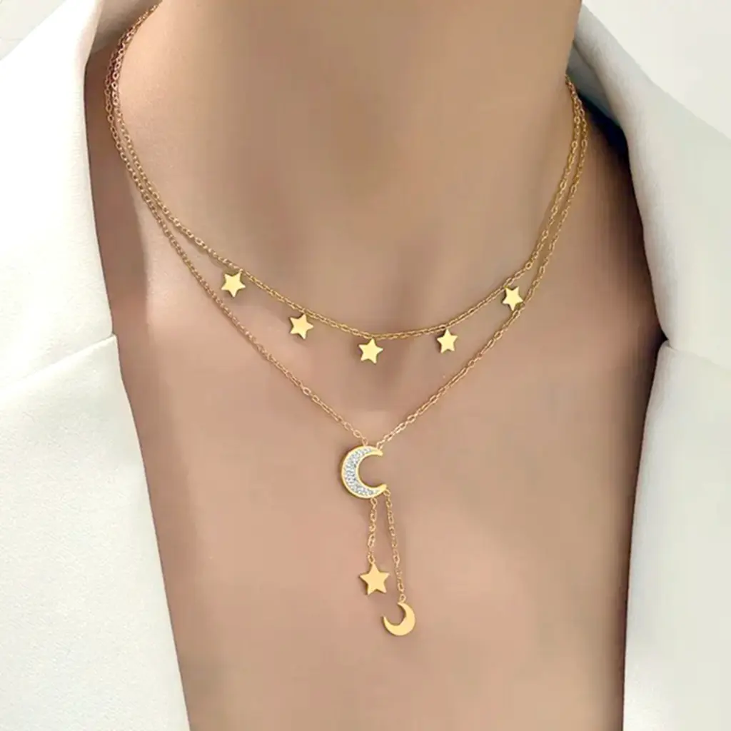 Collar Luna y Estrella doble capa 2.webp