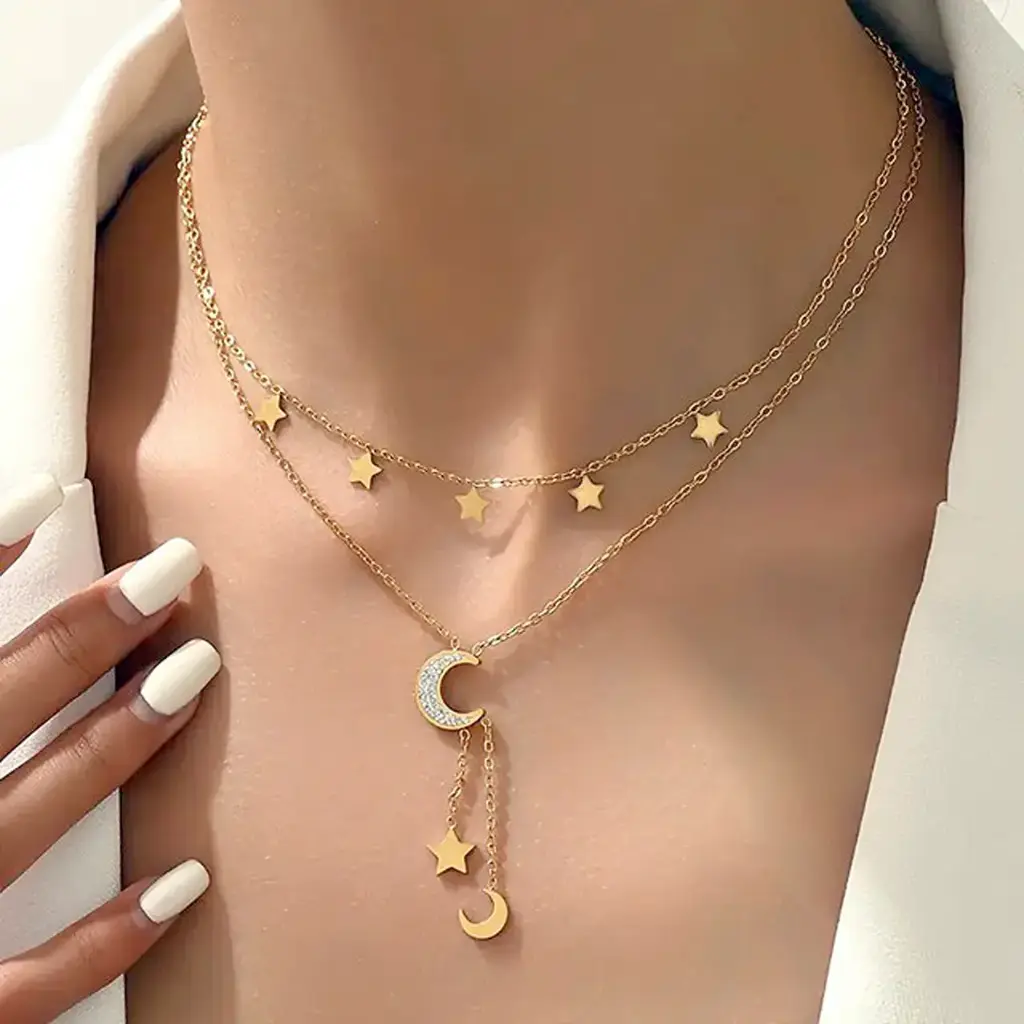 Collar Doble Capa de Estrella y Luna Bañado en Oro 18K 